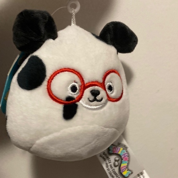 Squishmallows 2021 clip-on 3.5” Dalmatian with glasses Dustin - Picture 2 of 5